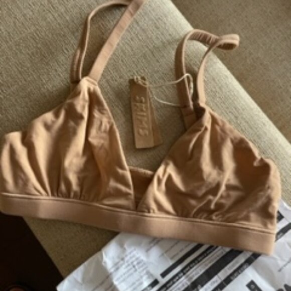 bra -Skims brand new - Picture 2 of 3